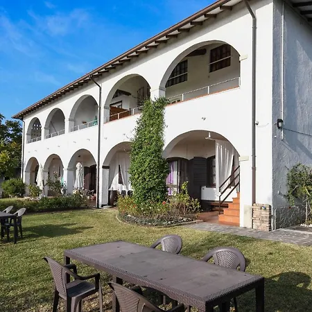 Cascina Aurora Sandro * Moniga del Garda
